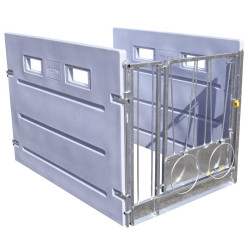 HYGIENE PRO HDPE calf box with fixed PE partitions