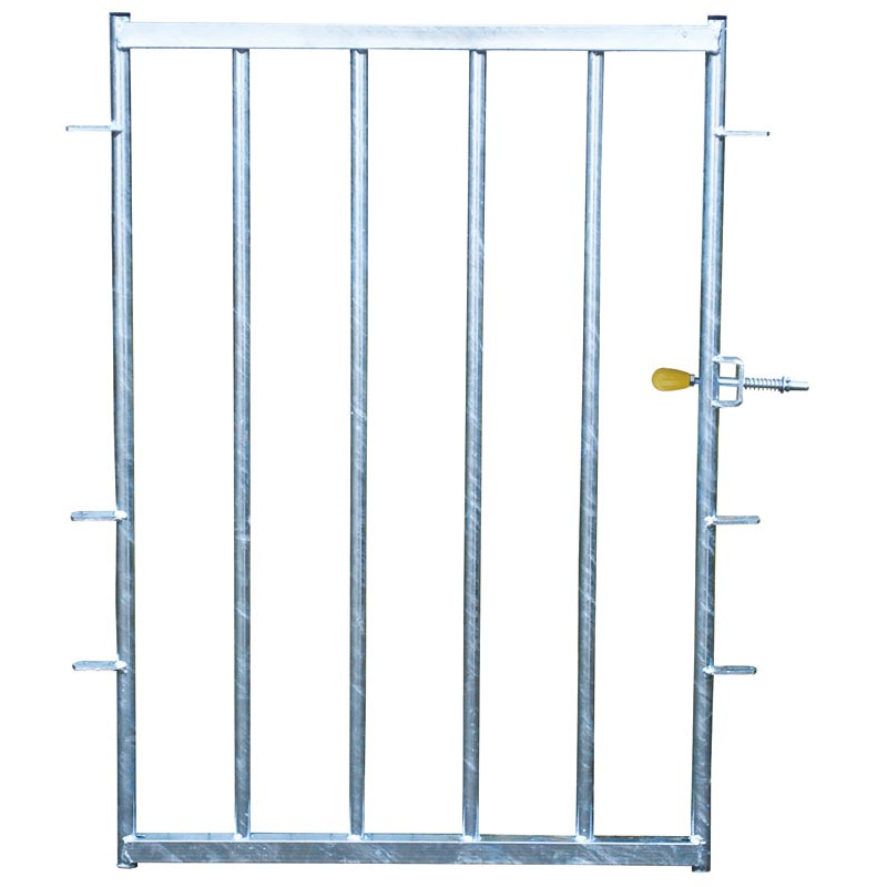Rear gate for calf pen