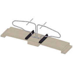 Single-foot cubicle divider on a mounting plate for heifers