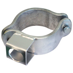 Ø 102 mm bracket for bolt support in the axis