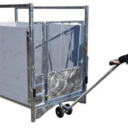 Swivel trolley to move wheeled boxes Swivel trolley to move wheeled boxes