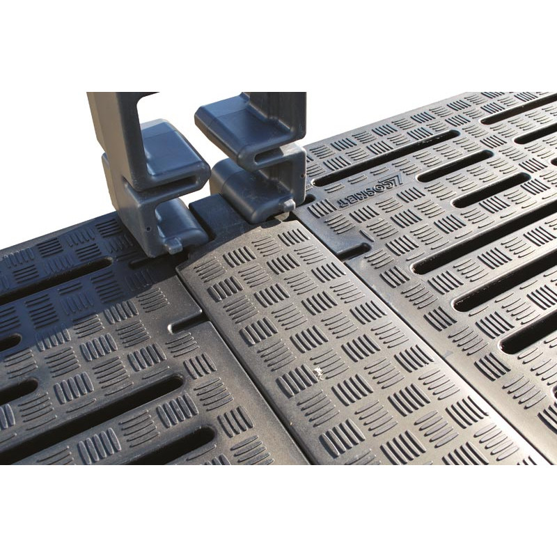 Hygiene PLUS PE slatted floor Hygiene PLUS PE slatted floor