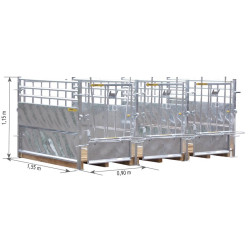 Metal calf pen partition with bottom metal sheet and barred upper part Metal calf pen partition with bottom metal sheet and barred upper part