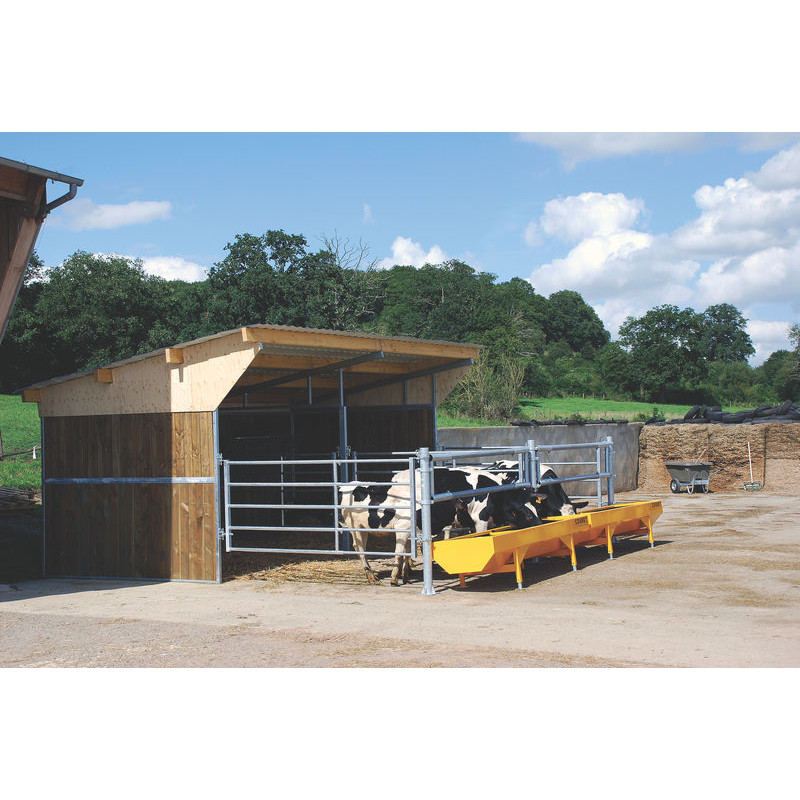 Reinforced 3 x 0.60 m painted feed trough Reinforced 3 x 0.60 m painted feed trough