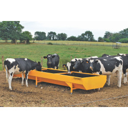Deep width 5 x 1 m reinforced painted feed trough Deep width 5 x 1 m reinforced painted feed trough