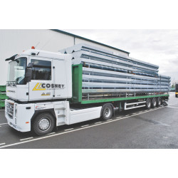 Standard 3 x 0.60 m galvanised feed trough Standard 3 x 0.60 m galvanised feed trough