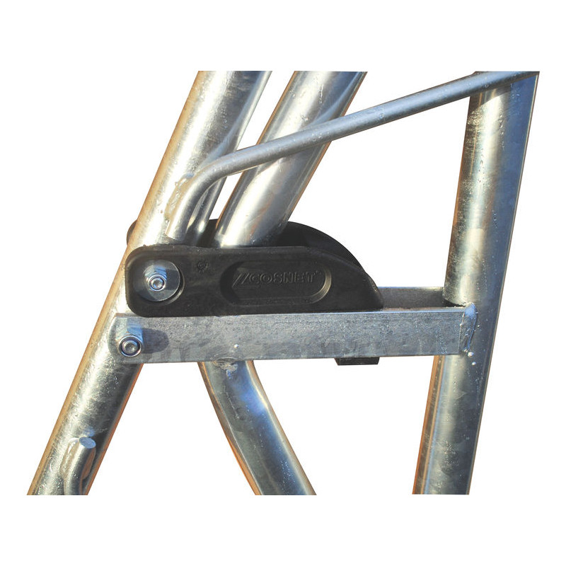 RDTC II double self-locking yoke hay rack RDTC II double self-locking yoke hay rack