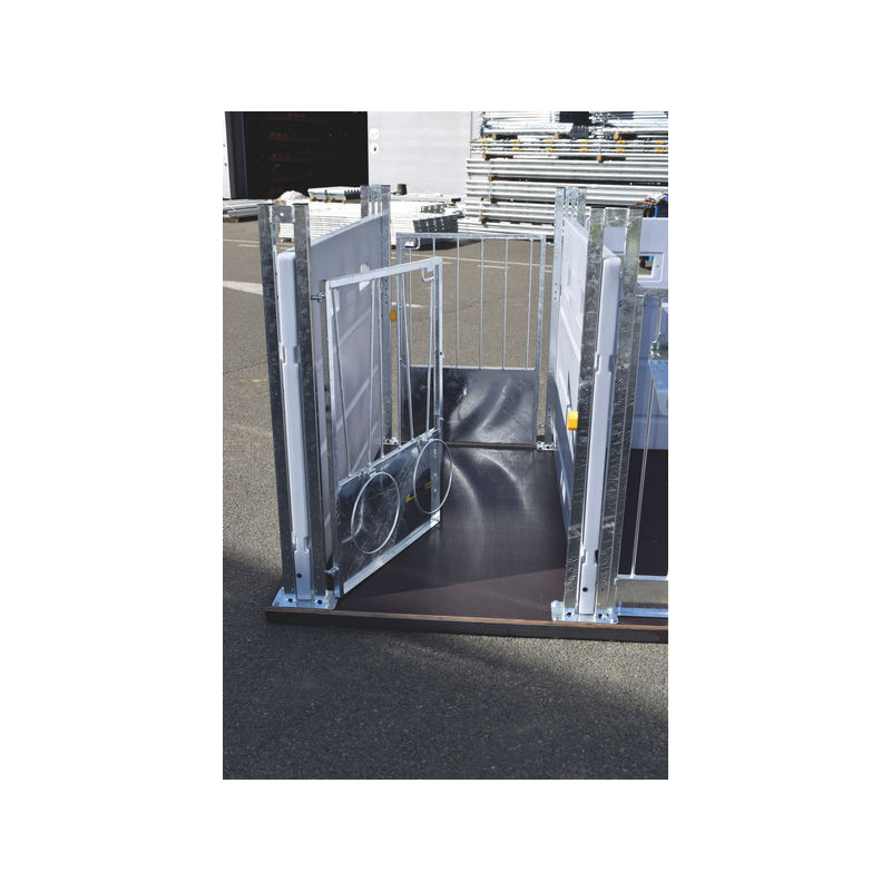 HYGIENE PRO SM calf pen with movable PE partitions HYGIENE PRO SM calf pen with movable PE partitions
