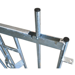 Front for calf pen