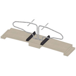 Single-foot cubicle divider on a mounting plate for heifers