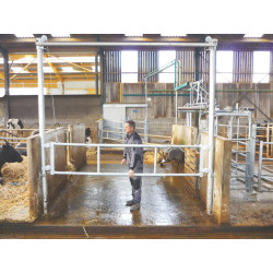 2.30/3.40 m lifting partition barrier for cubicle corridor 2.30/3.40 m lifting partition barrier for cubicle corridor