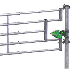 5-rail front end with drinker opening for stall barrier
