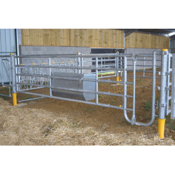 5-rail front end with man/calf passage gate H. 1.15 m 5-rail front end with man/calf passage gate H. 1.15 m