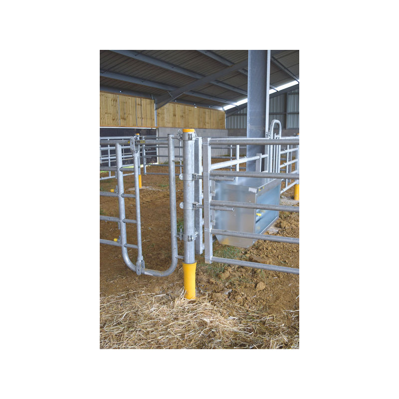 5-rail front end with man/calf passage gate H. 1.15 m 5-rail front end with man/calf passage gate H. 1.15 m