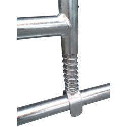 5-rail front end with man passage gate for stall barrier H. 1.15 m 5-rail front end with man passage gate for stall barrier H. 1.15 m